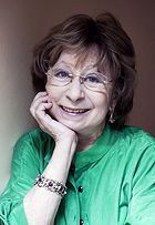 Лия Ахеджакова